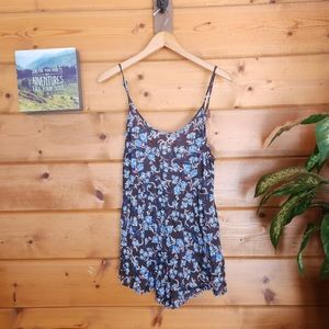 Free People 💜 Pretty Baby Floral Print Ruffle Hem  Romper Scoop Open Back Small